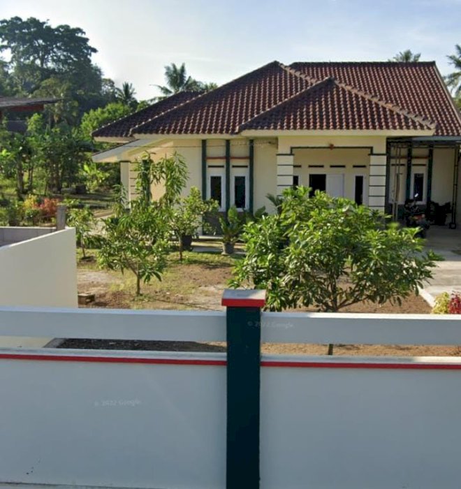 Rumah Nuansa Villa di Pandeglang Banten