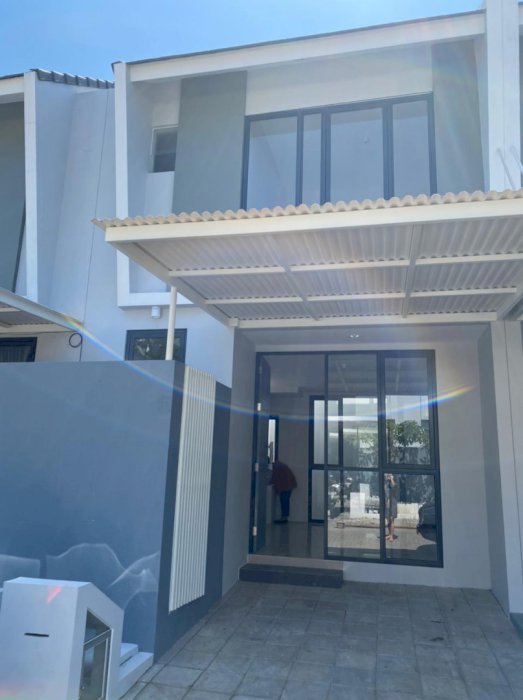 Rumah New Gress, Royal Residence Citraland Surabaya Barat, Row Jln 7m