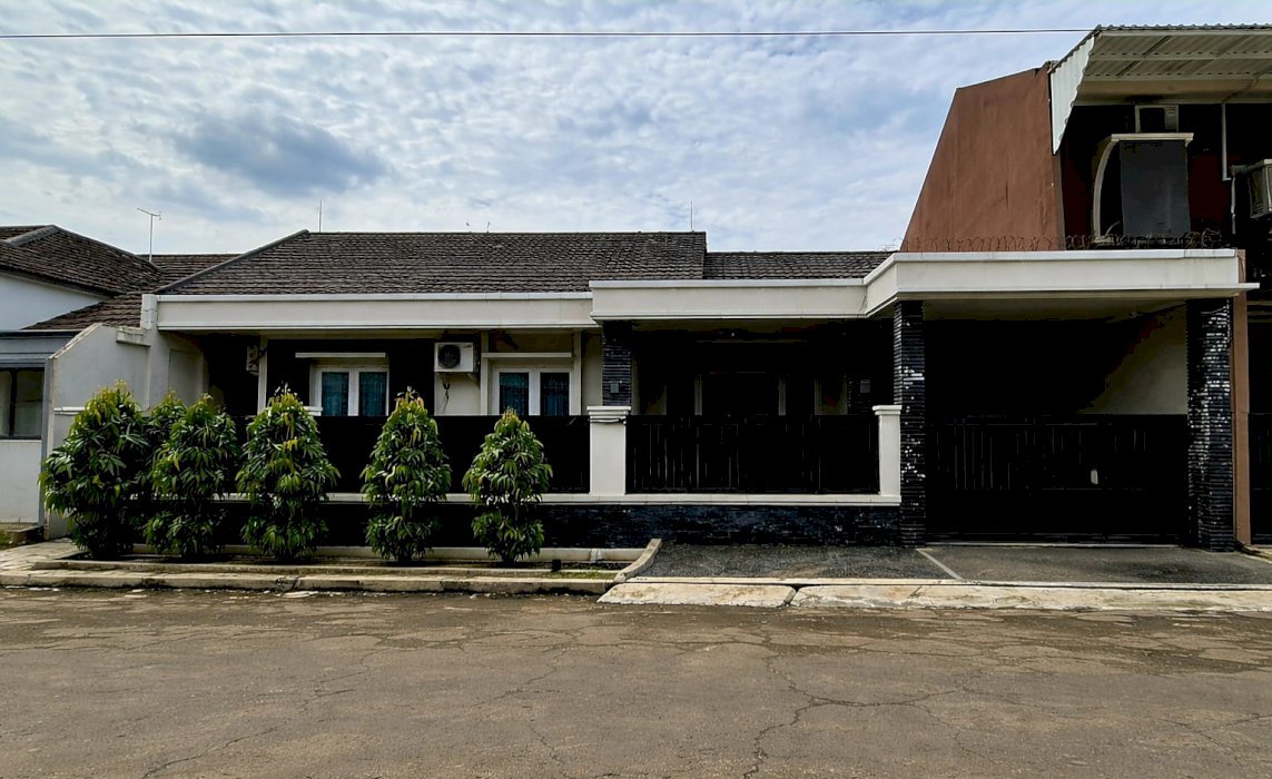 Dijual Cepat Rumah Jatiwaringin Pondok Gede Bekasi