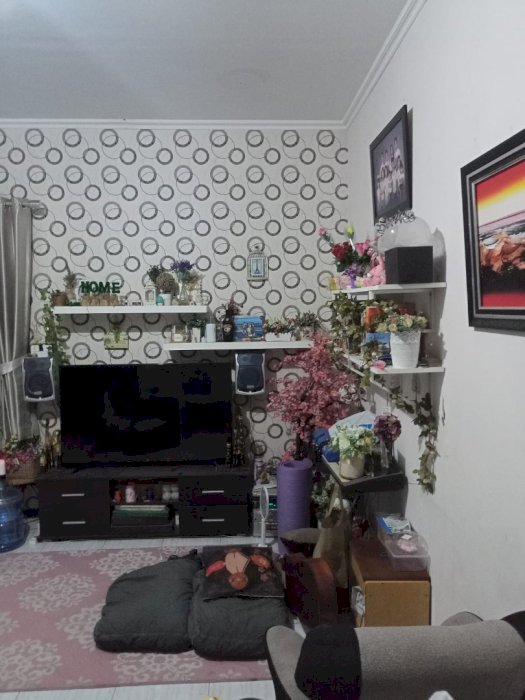 Rumah Dijual - Nyaman - 1 Gate 24/7 - Bebas Banjir