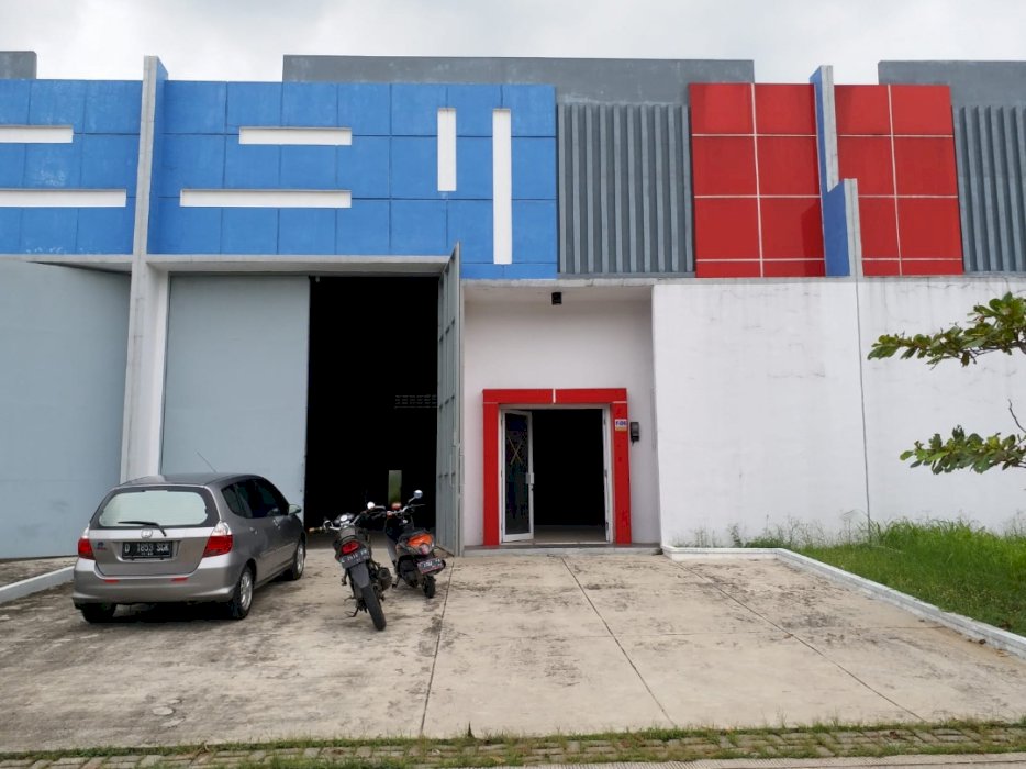 Dijual Gudang Siap Pakai Di Centra Biz Hub Karawang