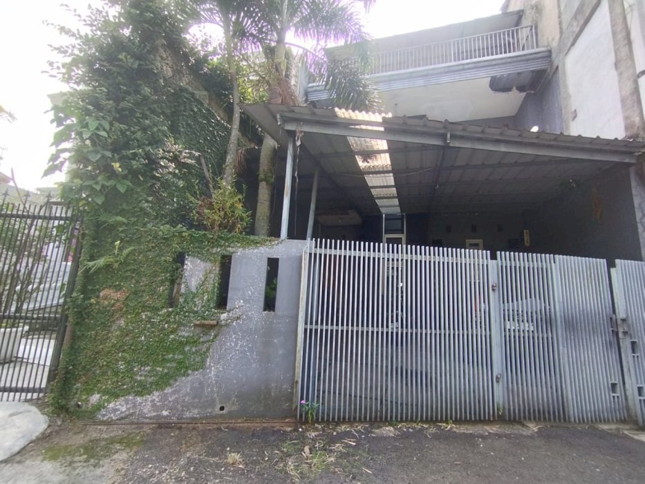 RUMAH MODERN LOKASI STRATEGIS SADANG SERANG,COBLONG, BANDUNG!