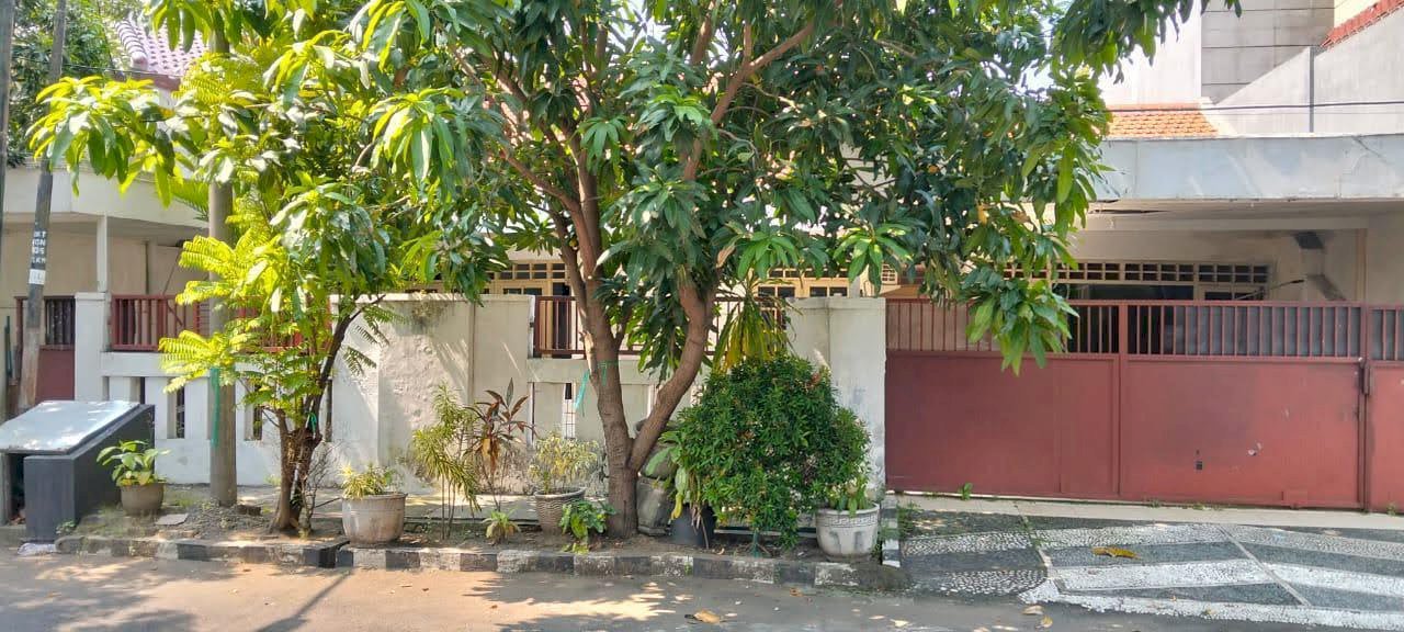 Rumah Rungkut Nirwana Eksekutif Selangkah Ke MERR UPN Surabaya
