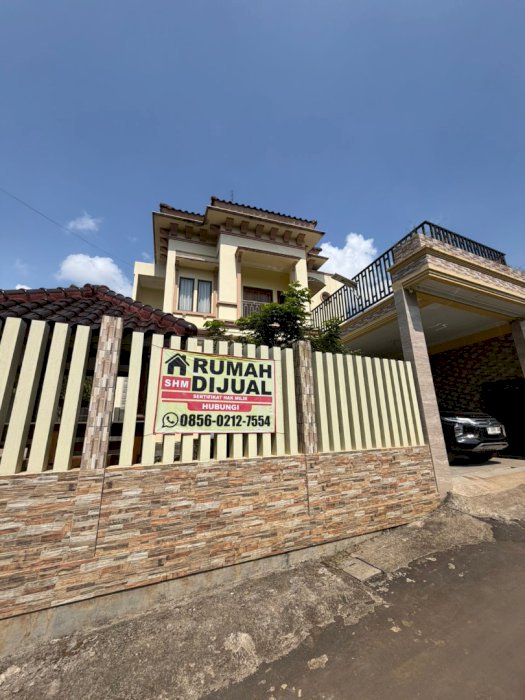 gallery cover