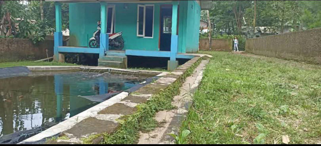 JUAL TANAH + BANGUNAN