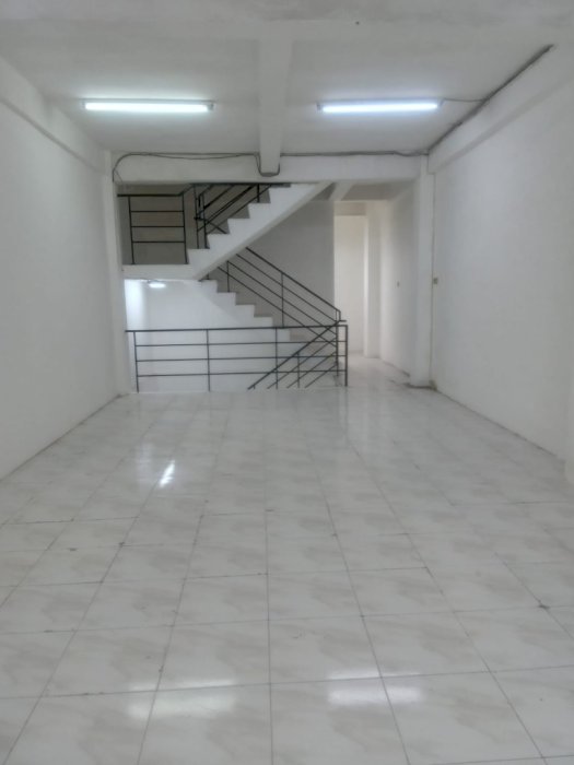 Dijual atau Disewakan Ruko Kalibaru Timur