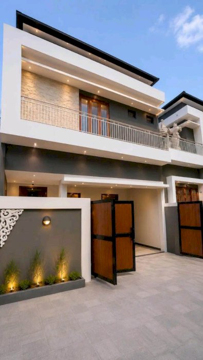 Rumah Jalan Utama Dekat ke Pantai Sanur