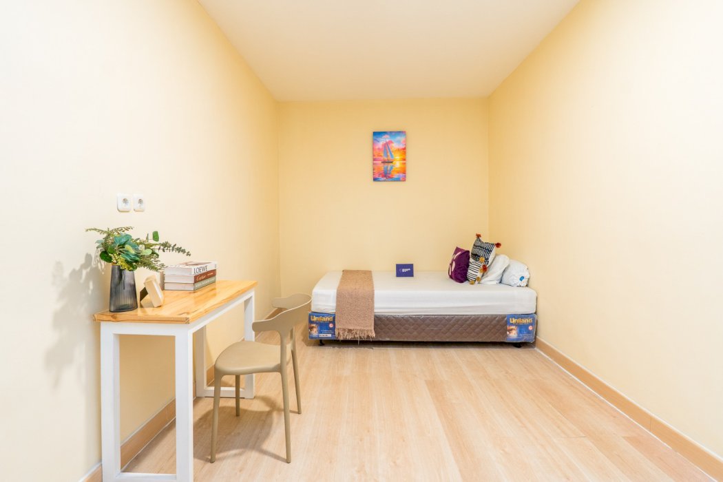 DIJUAL CEPAT KOST BARU MUTIARA TAMAN PALEM CENGKARENG
