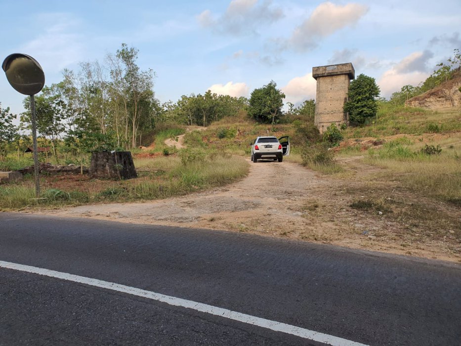 Tanah Pekarangan Jl. Wonosari - Pantai Baron Wonosari Yogyakarta