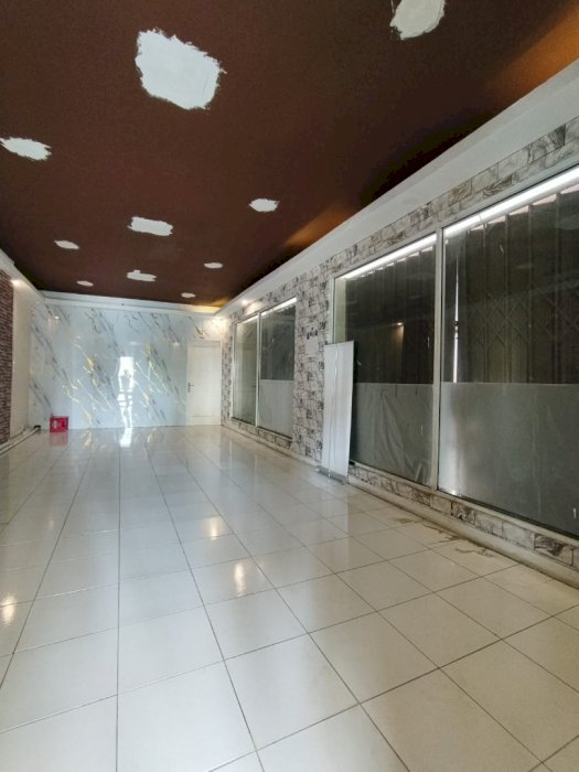 Disewakan Ruko Mutiara Taman Palem Lantai 1 saja