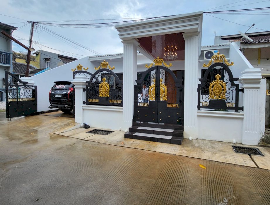 Di jual rumah strategis di Griya Timur Indah Bekasi