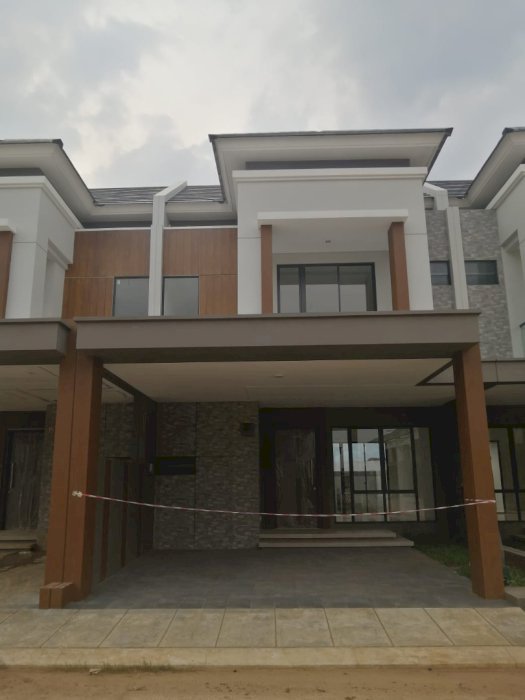 Rumah baru dikawasan premium podomoro park