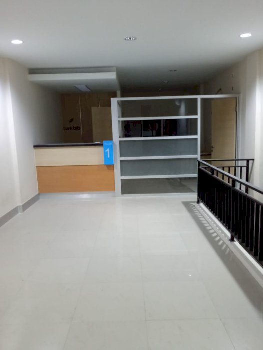 Disewakan Ruko Pintu Besar Selatan