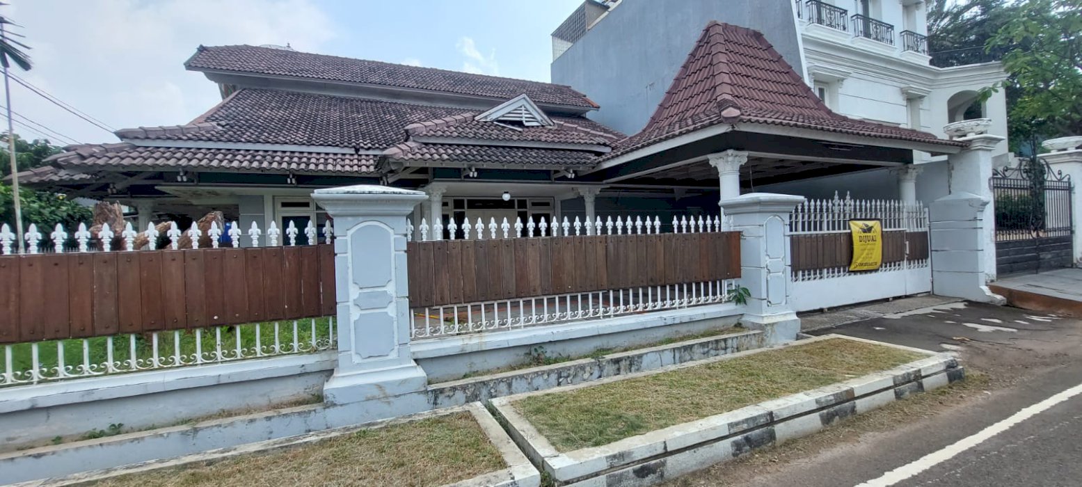 Rumah huk lebar 16meter jalan lebar dn dekat tol