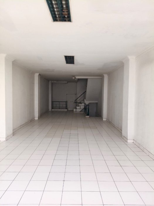 Disewakan Ruko Harga Terjangkau di Mutiara Taman Palem