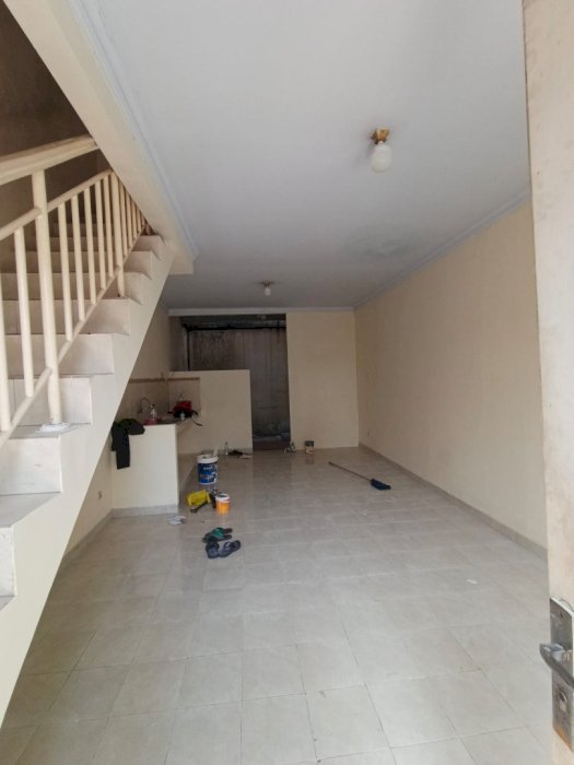 Disewakan Cepat Rumah di Mutiara Taman Palem