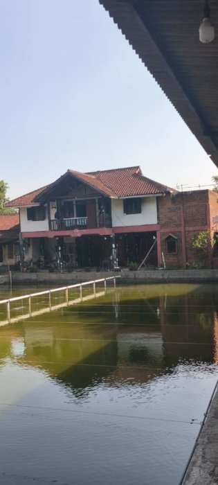 Rumah + Kolam Pancing Produktif Di Padasuka Bandung