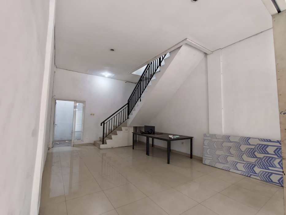 Disewakan Ruko di CBD Palem