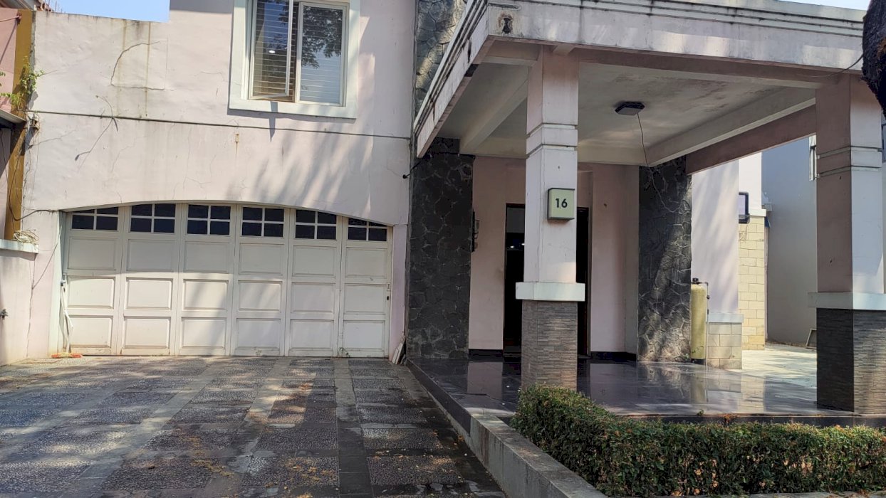 Rumah Pribadi Lipo Cikarang