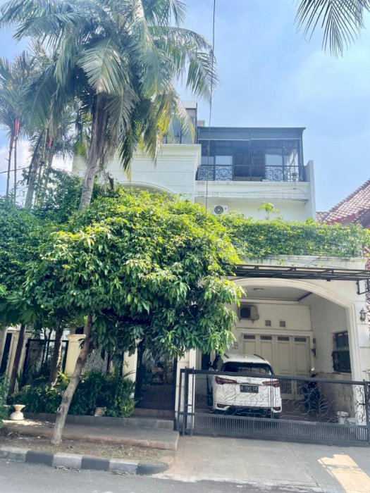 FOR SALE PESONA KHAYANGAN ESTATE BLOK EQ NO 6