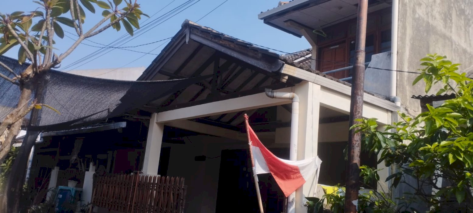Di jual rumah 2 lantai lokasi strategis di Pondok Kopi Jakarta Timur