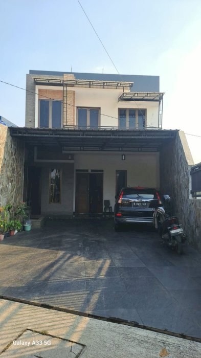 RUMAH JALAN KENAGA BARU I SUKMAJAYA - DEPOK