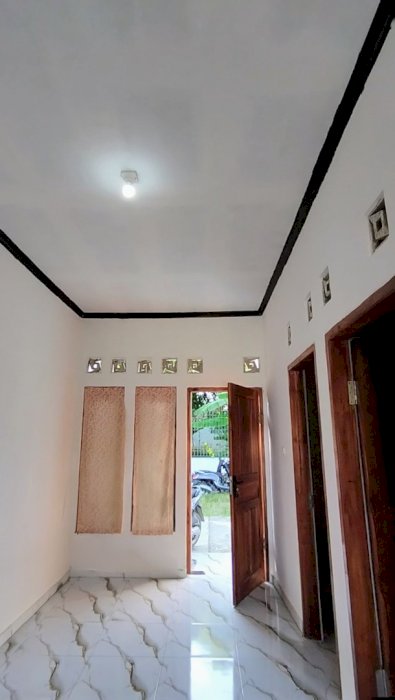 Rumah siap huni  tempat strategis dekat pasar