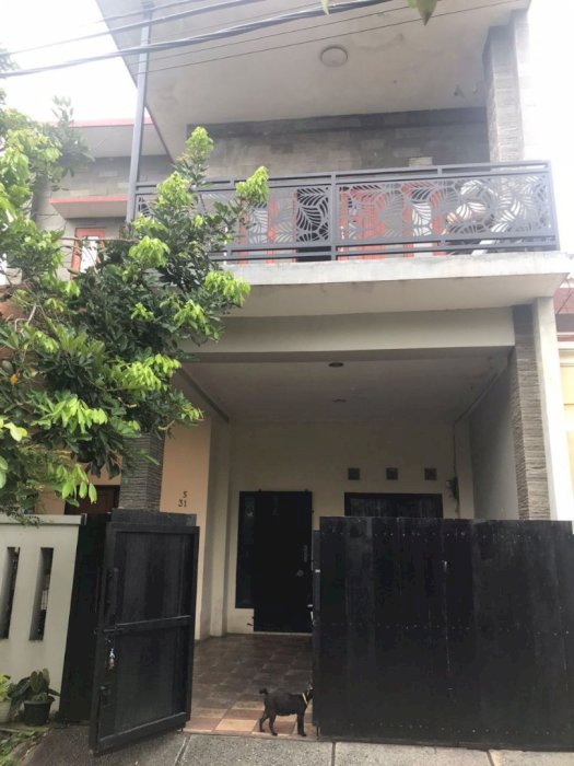Jual cepat rumah 2 lantai siap huni Bumi Anggrek Bekasi SHM